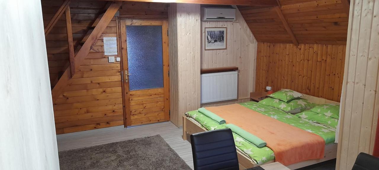 Keri Apartman Mosonmagyaróvár 外观 照片
