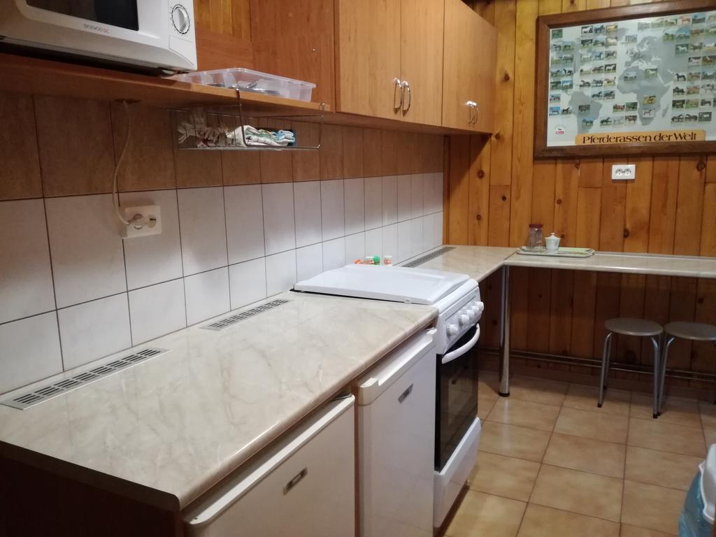 Keri Apartman Mosonmagyaróvár 外观 照片