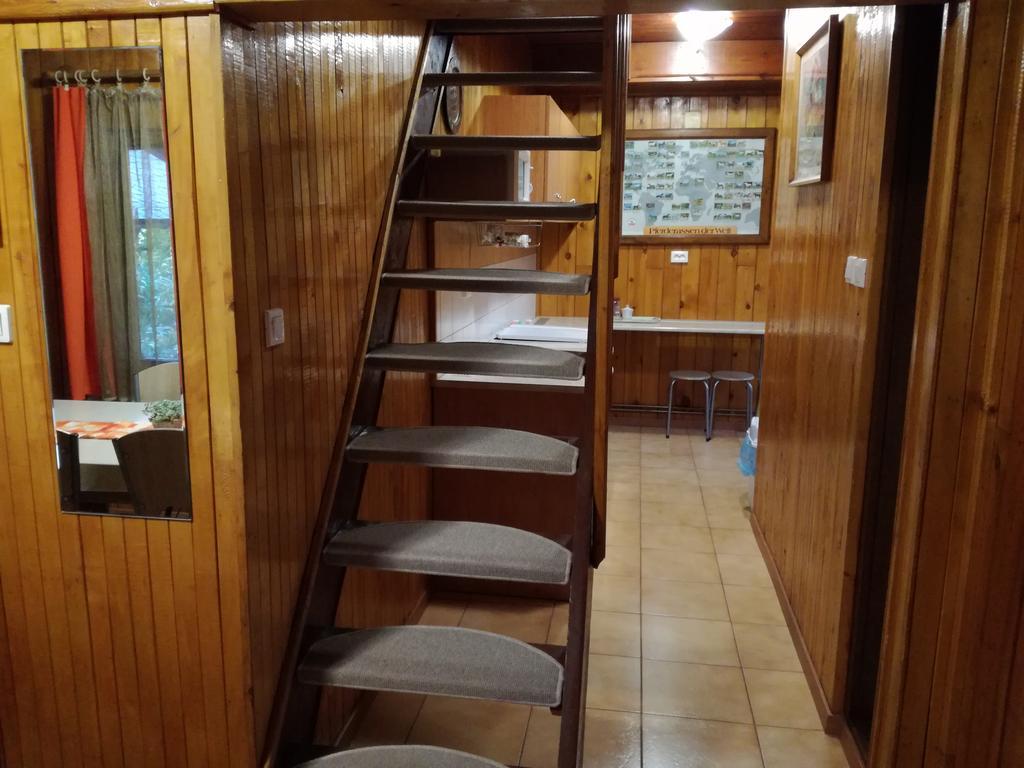 Keri Apartman Mosonmagyaróvár 外观 照片