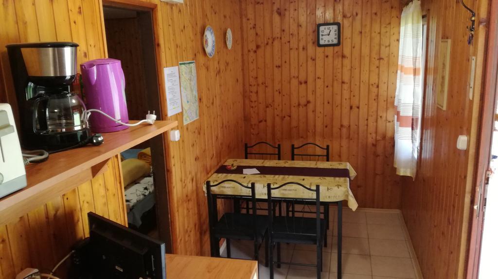 Keri Apartman Mosonmagyaróvár 外观 照片