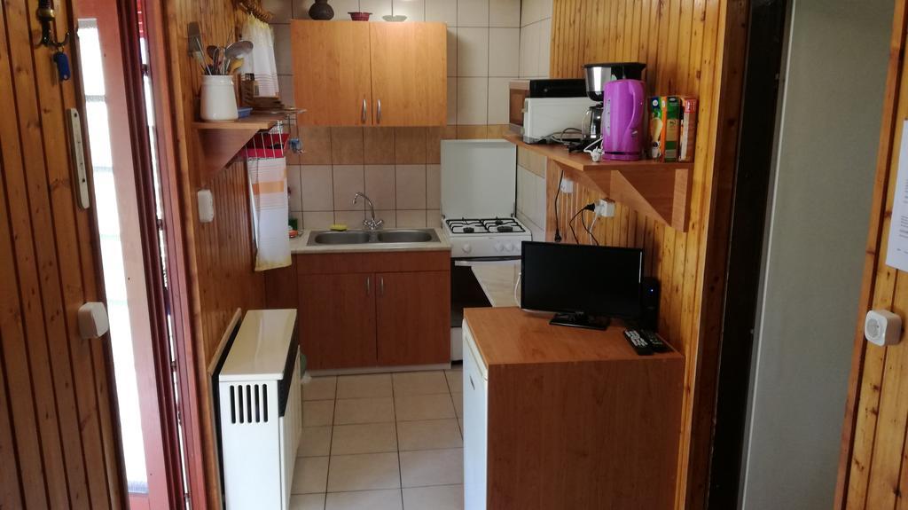 Keri Apartman Mosonmagyaróvár 外观 照片