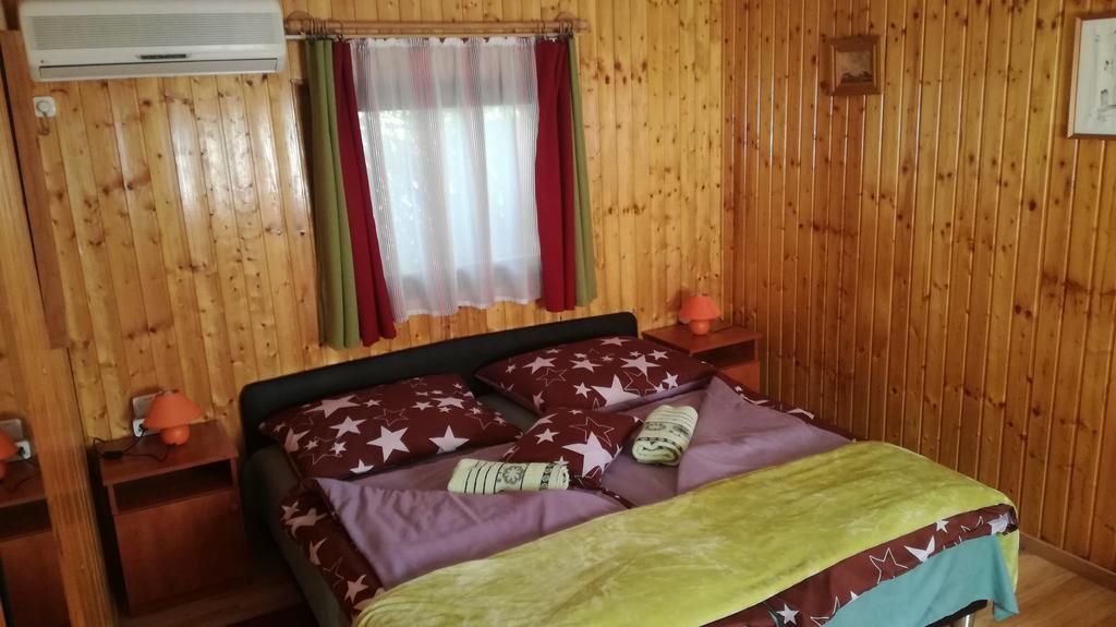 Keri Apartman Mosonmagyaróvár 外观 照片
